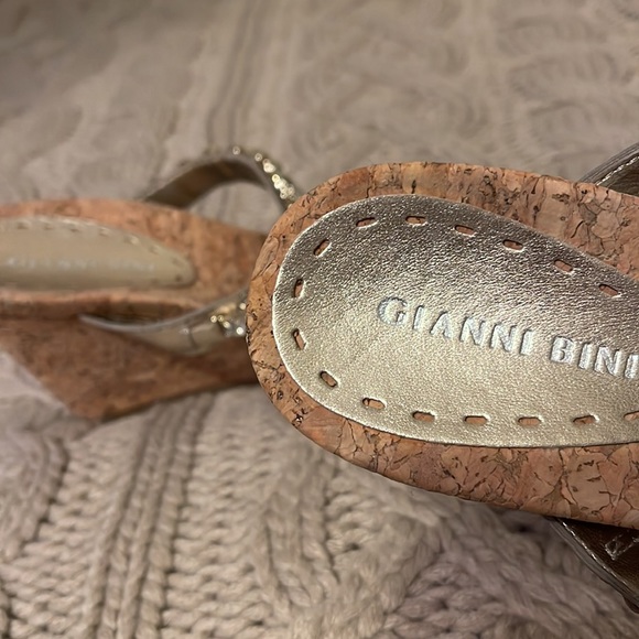 Gianni Bini heels - Picture 2 of 12